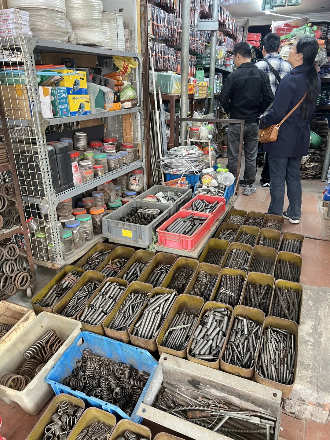 勇闯越南北宁本地五金市场