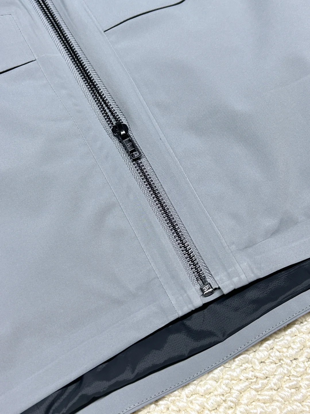 谁懂口袋拉链做防水的救赎感?品质热封棉服