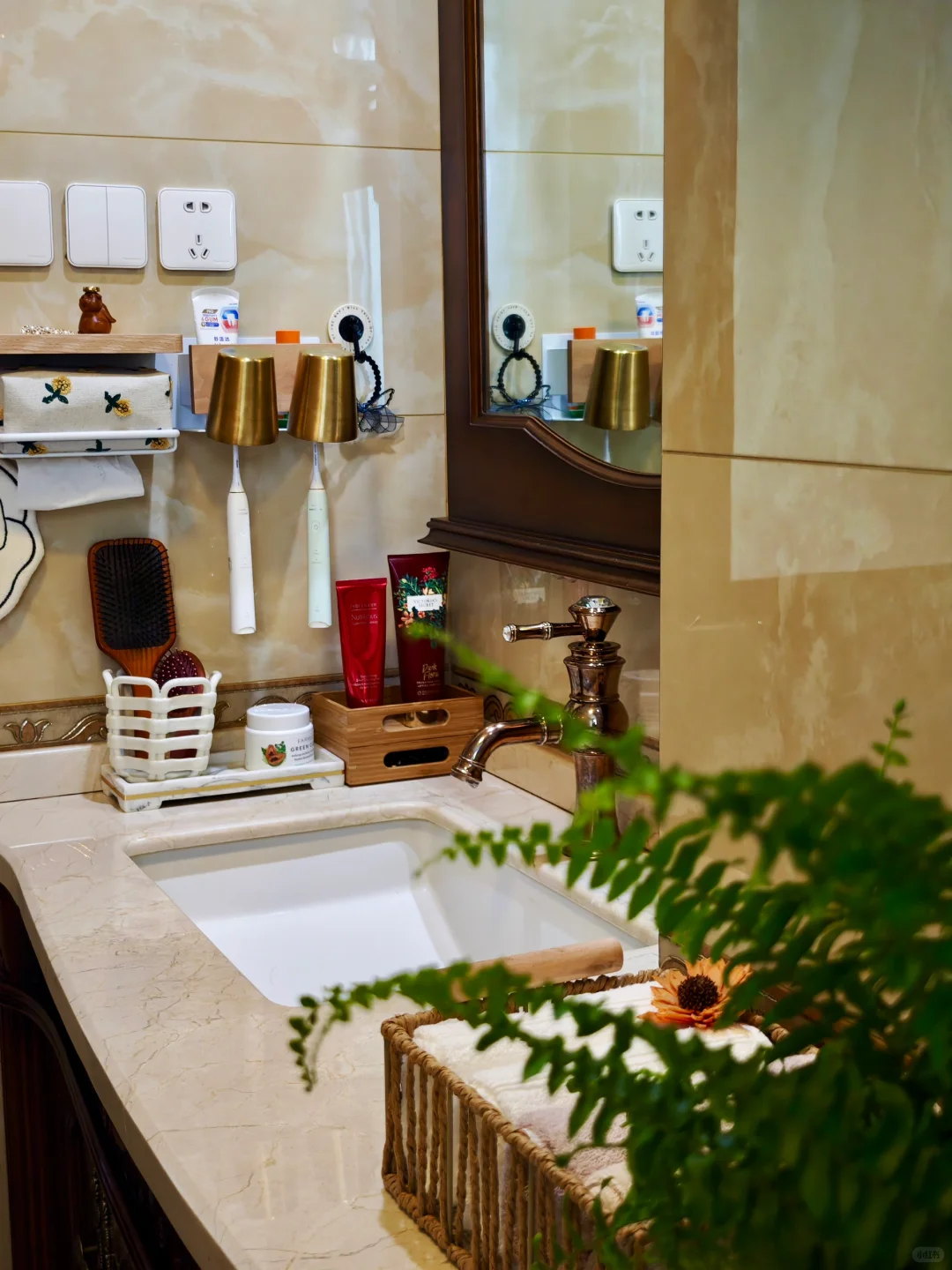 原来5m²卫生间也可以美到闪闪发光✨