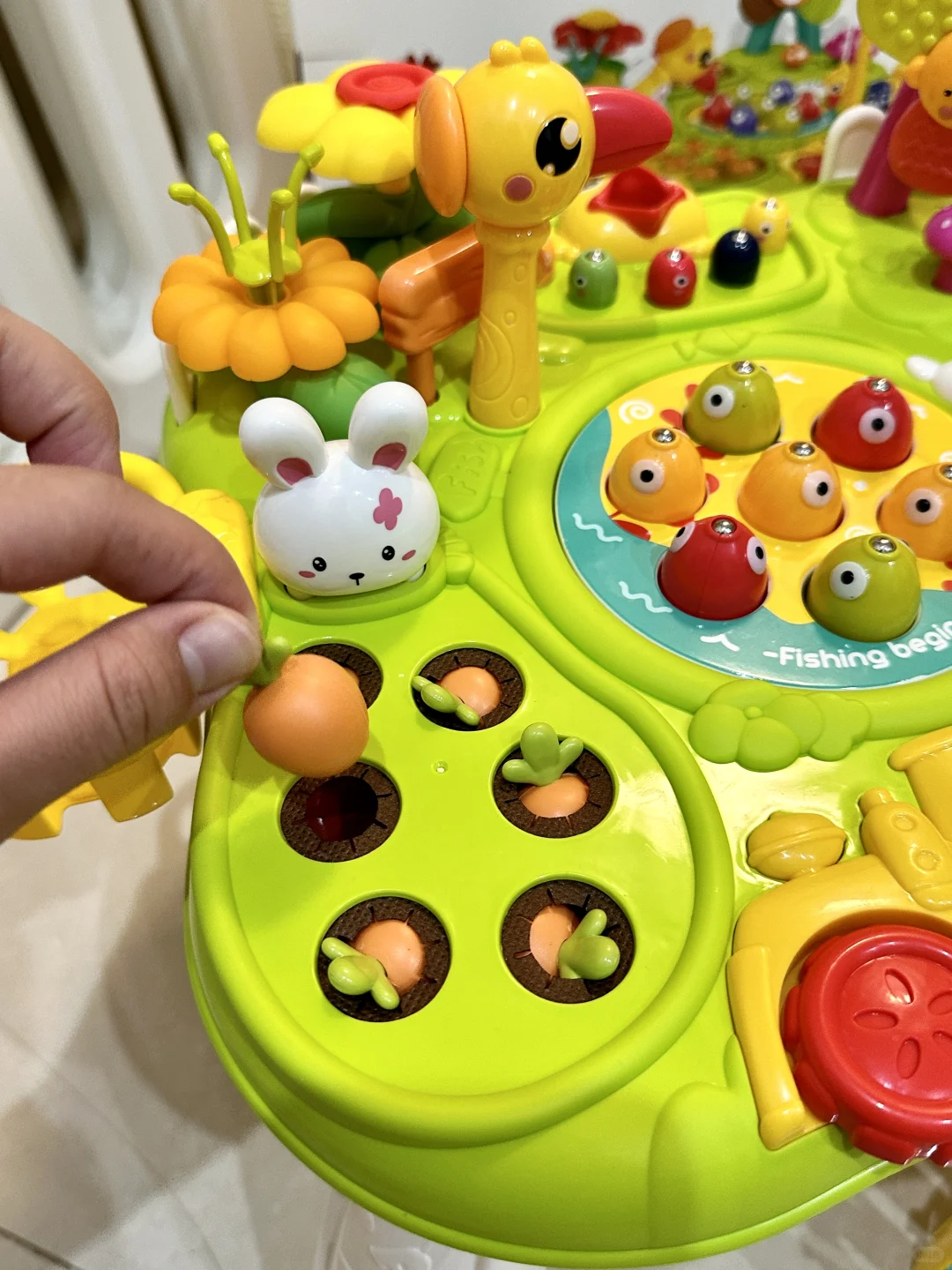 nb！玩具桌硬控他一天！