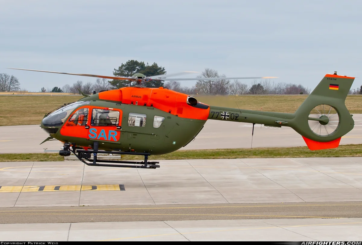 轻型直升机典型EC-645?