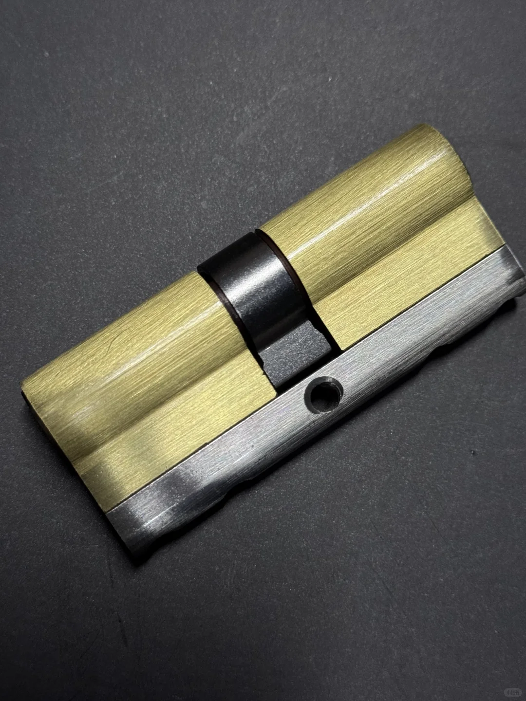 源头锁厂，全铜锁芯不锈钢加固边，超c级锁芯