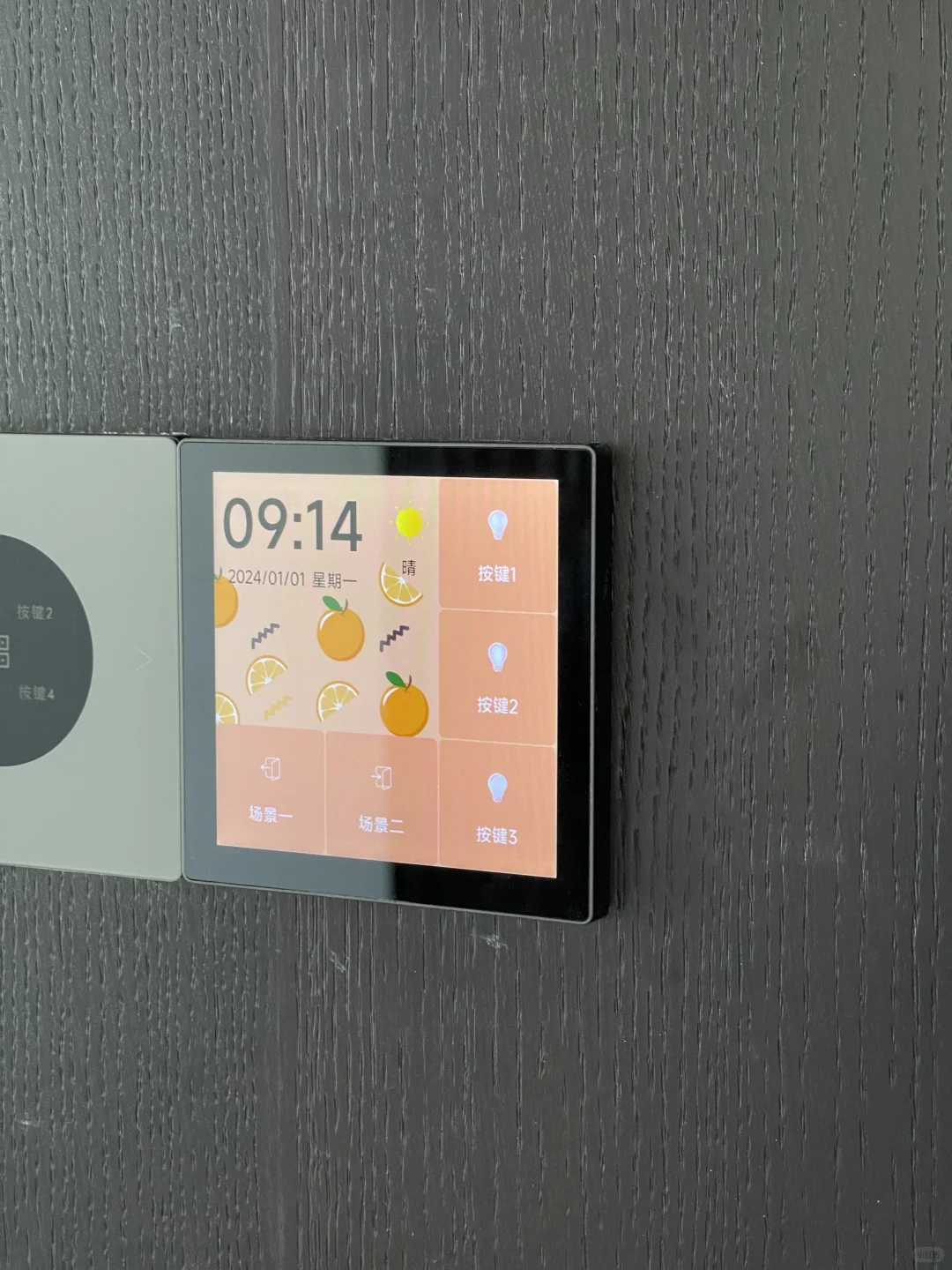 左滑??看平头熊AKplus中控屏上墙效果❗️❗️