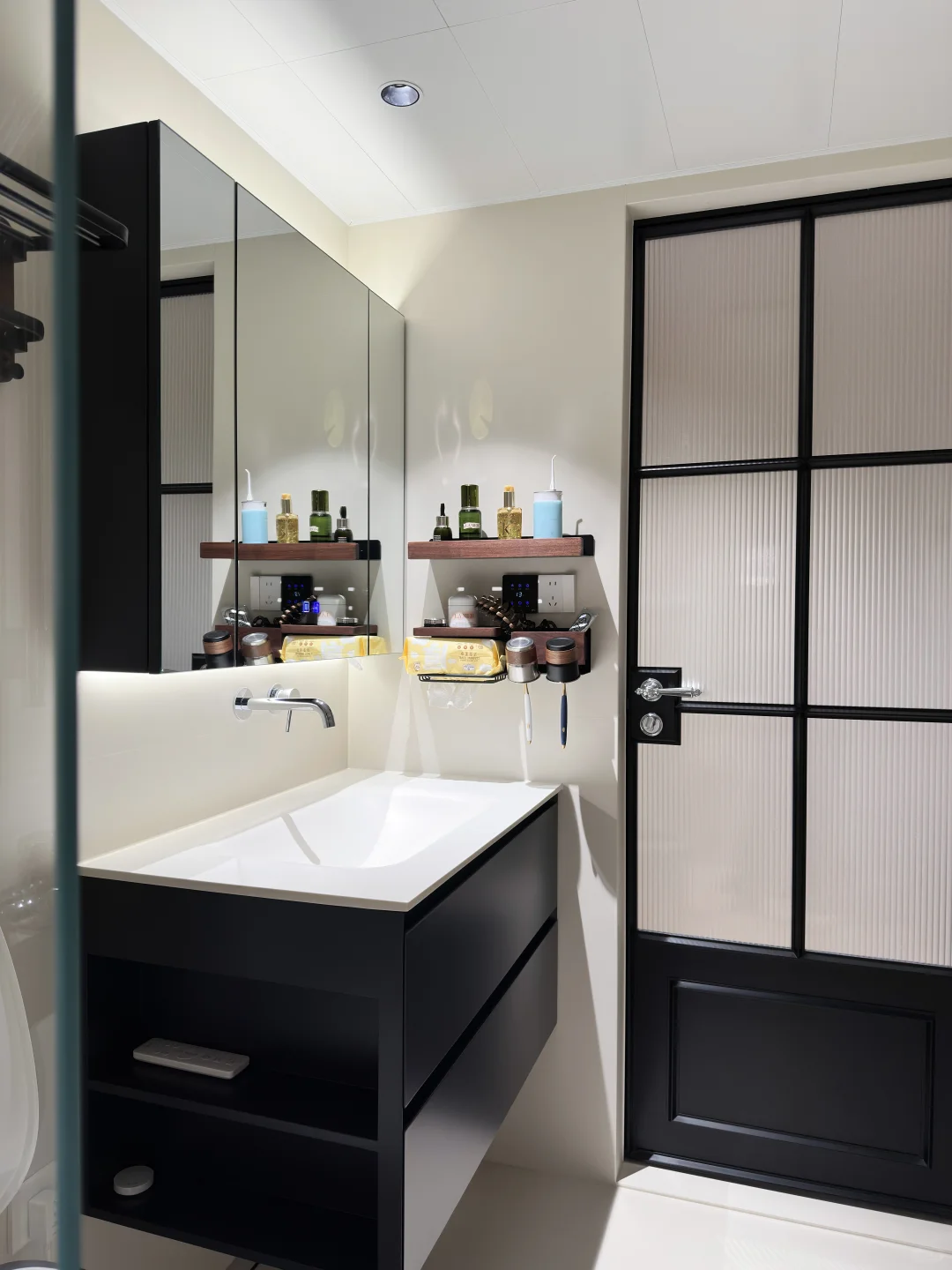 用了一年的卫生间 依然干净有序?