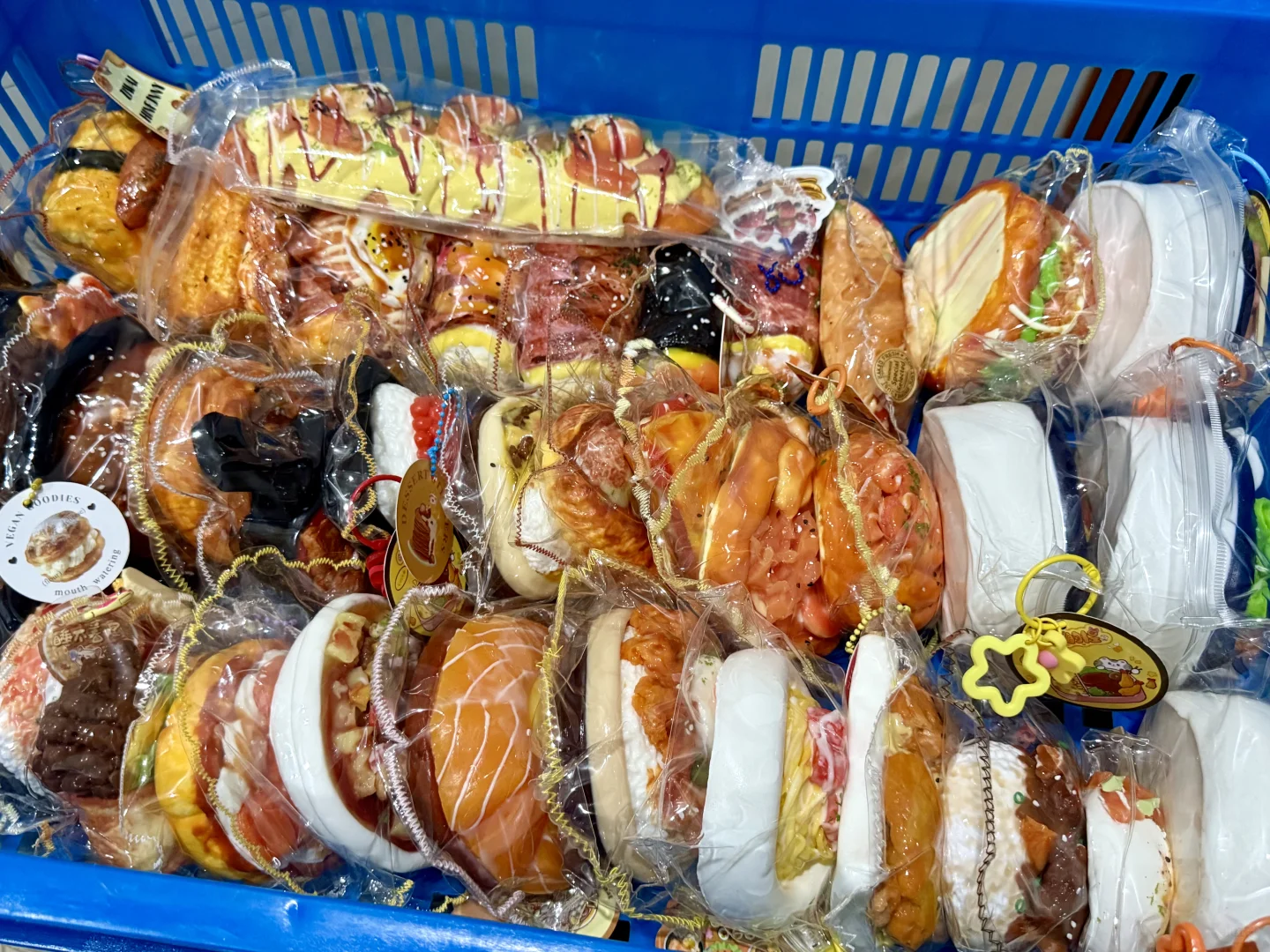 入坑一年多,花了快20w买捏捏是种什么体验?