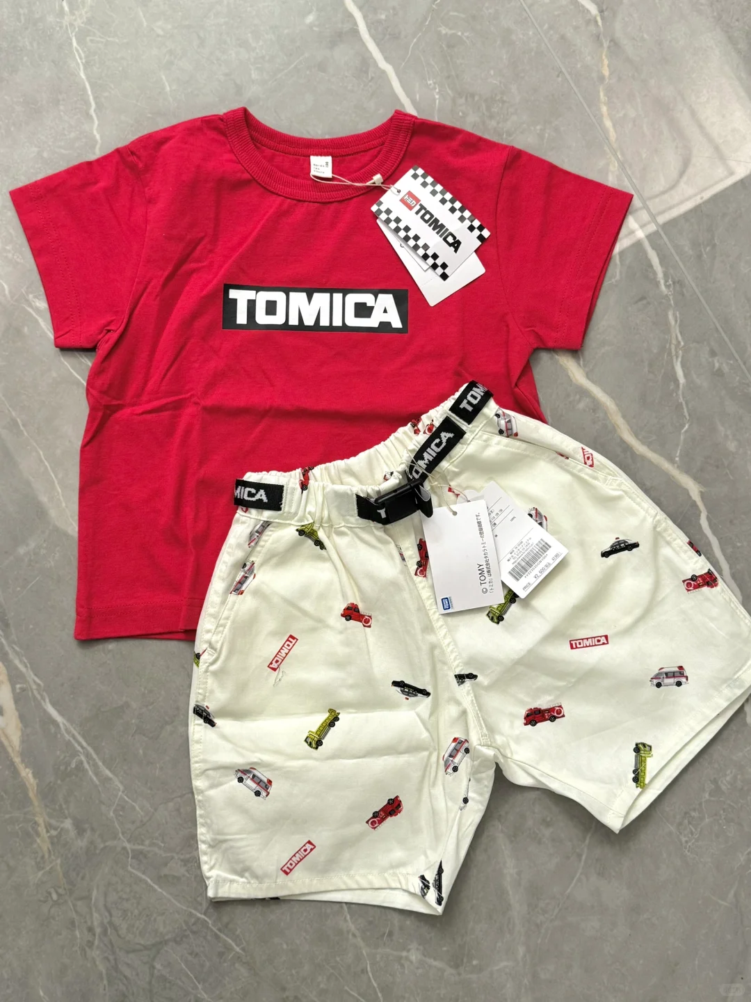 多美卡超级粉丝的三岁小孩（快来聊聊你家的）