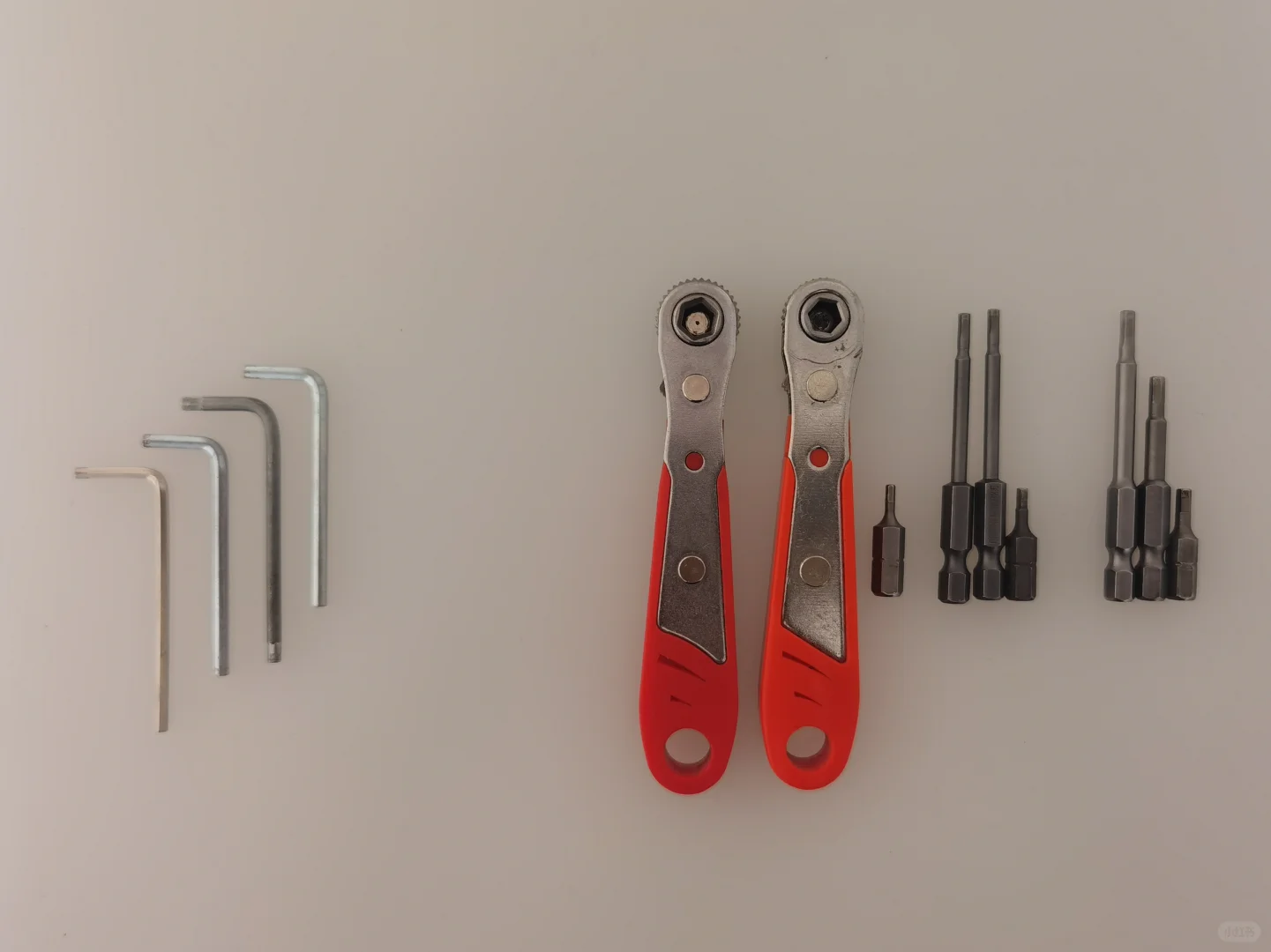 手搓家具-螺丝刀