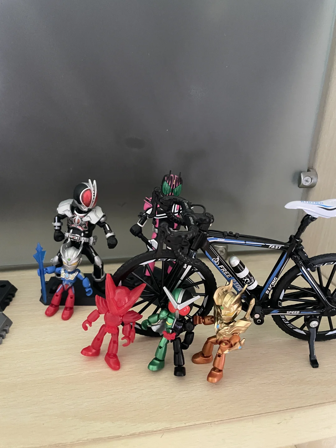 男朋友20多了还喜欢玩这些正常吗