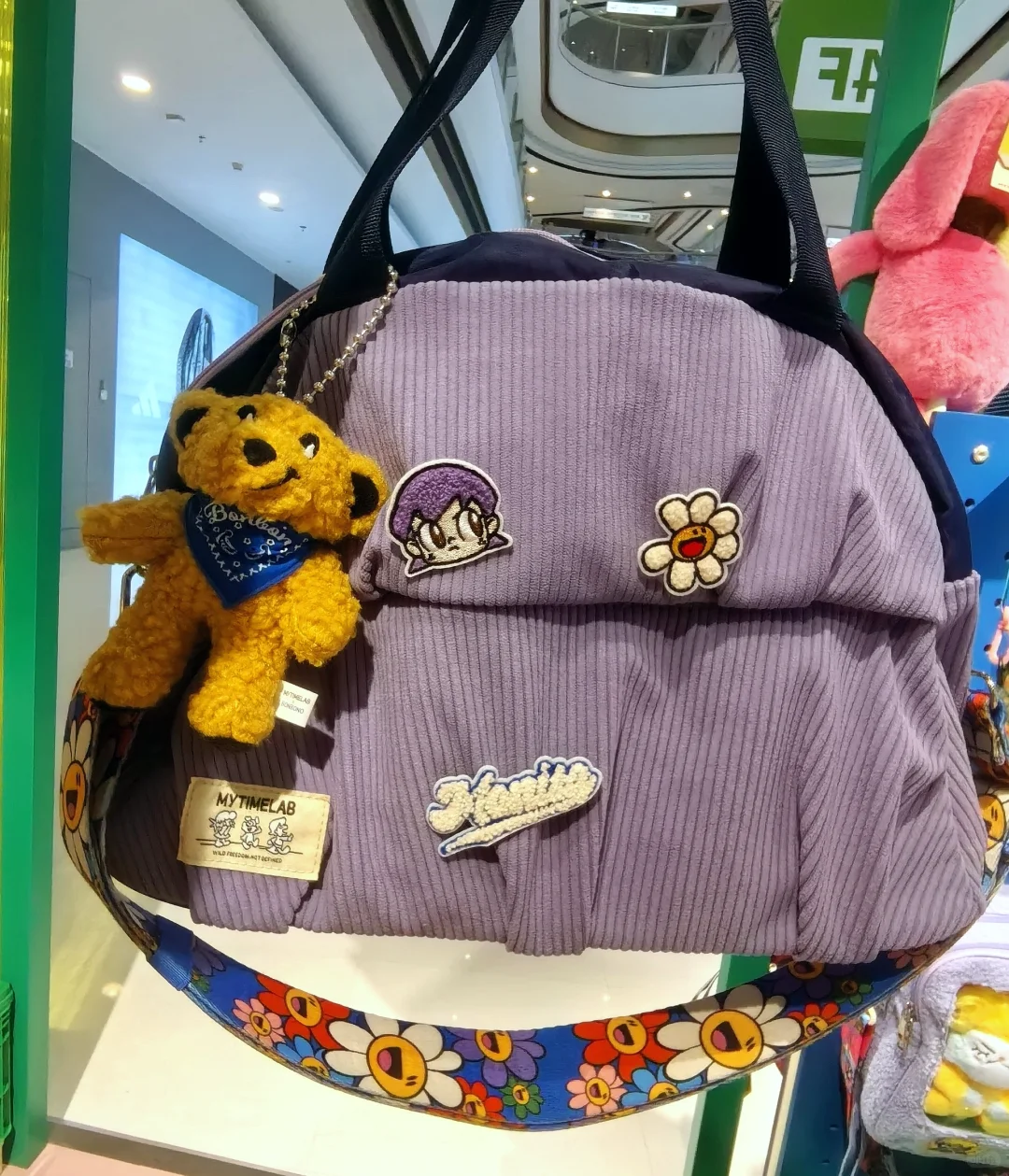 【把整个街头装进汉堡包！】??