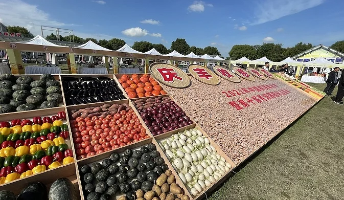 上海农产品：数字东风劲吹，沪郊沃土生金