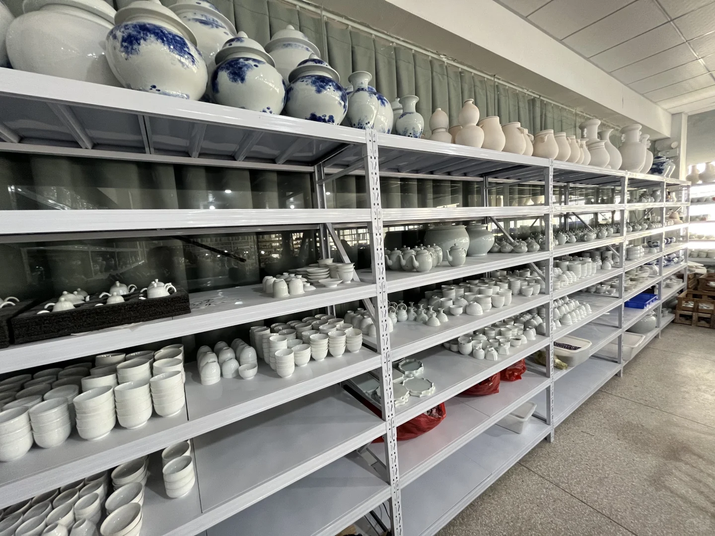 从20㎡小店到全产业链陶瓷厂17年创业血泪史