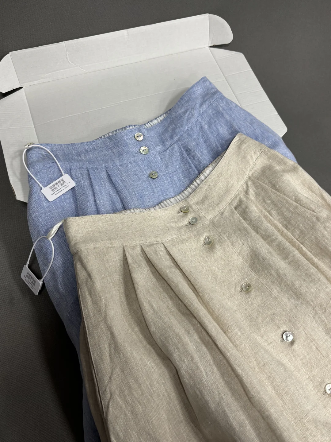 已测评|亚麻半身裙、松弛感满满?