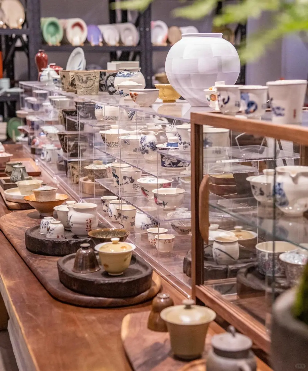 从摆摊500元到月入5万+，我的陶瓷创业之路