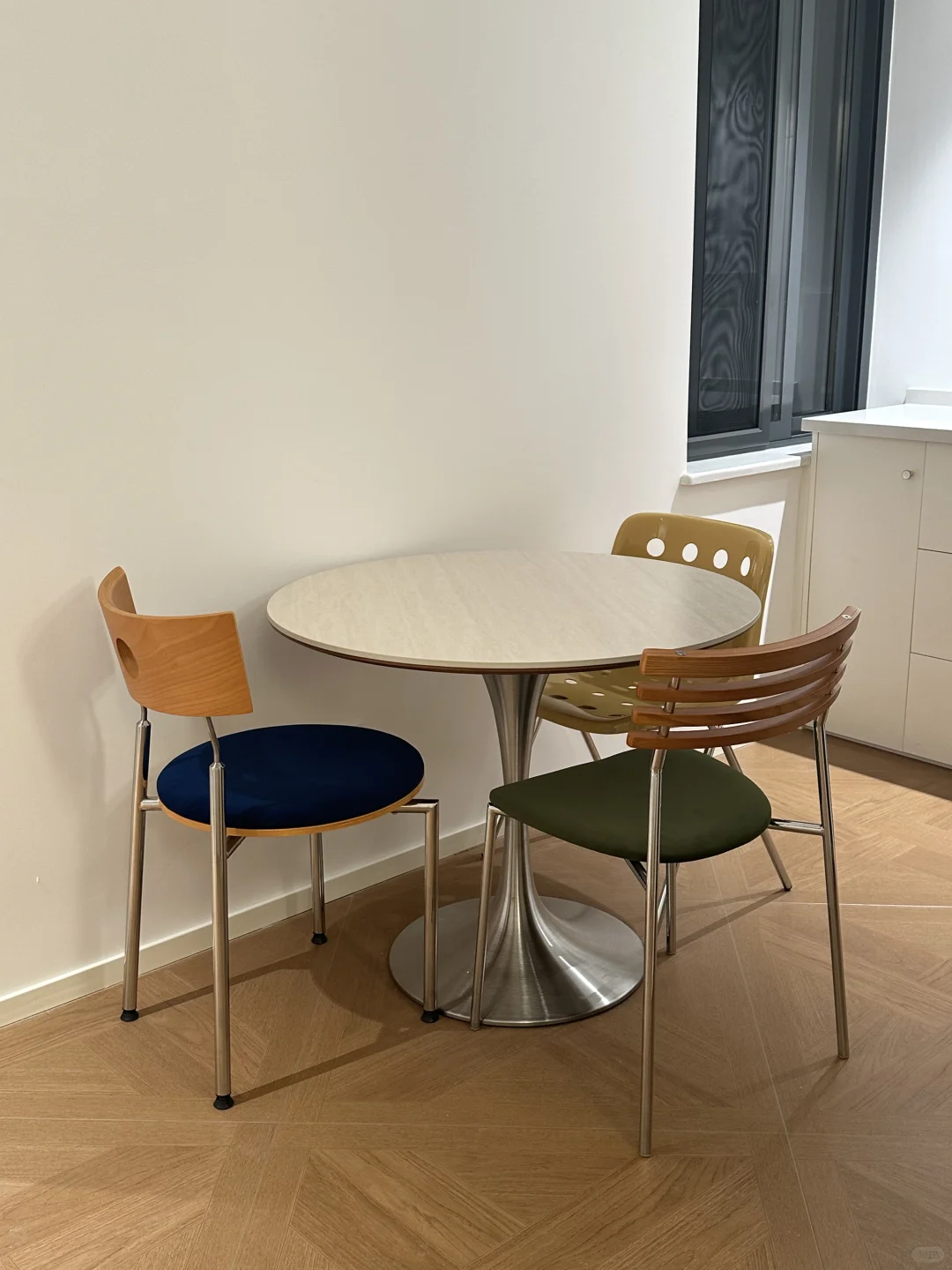 强烈建议每个独居女生都买把电动螺丝刀