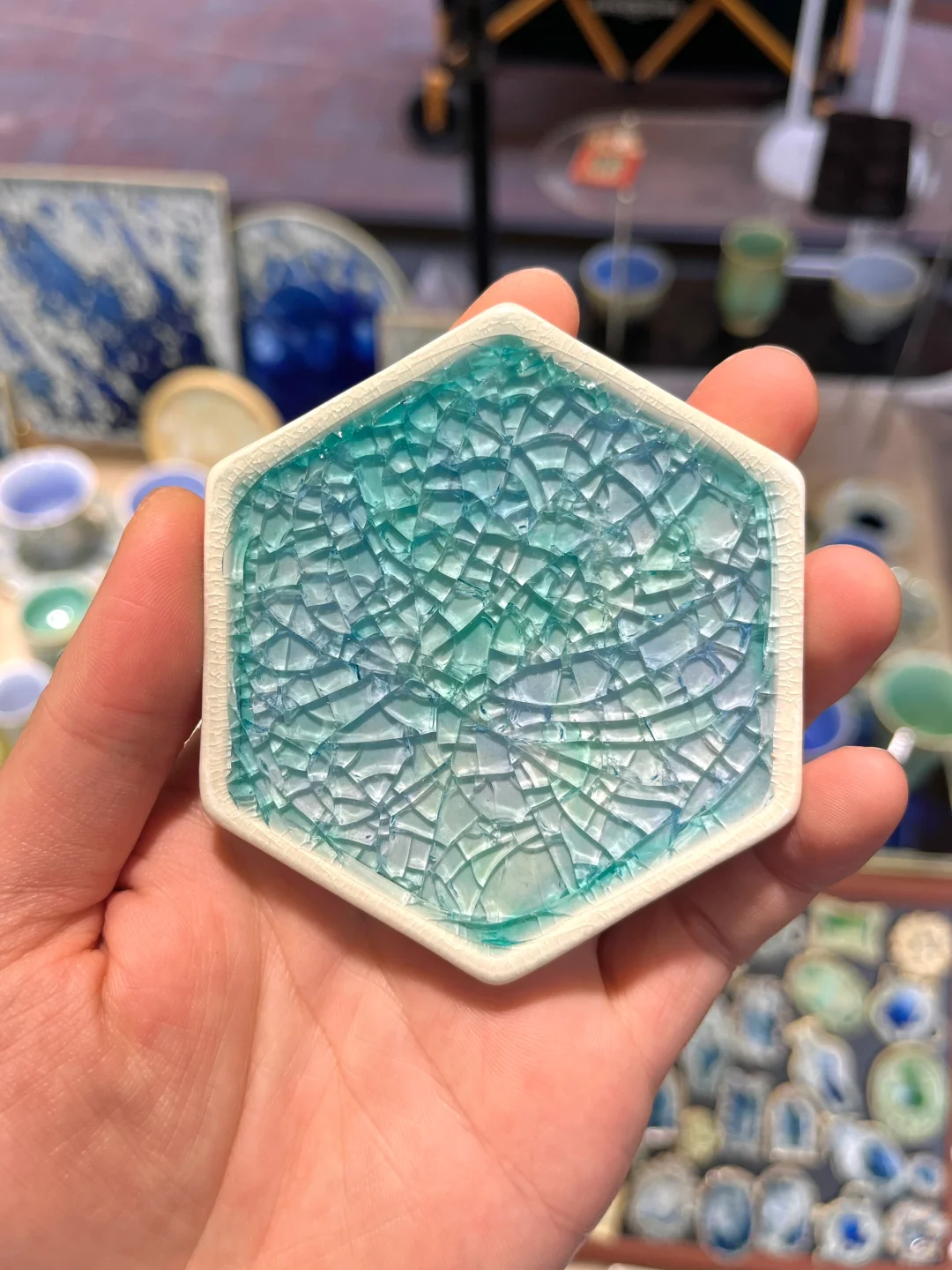 陶大研究生摆摊卖什么