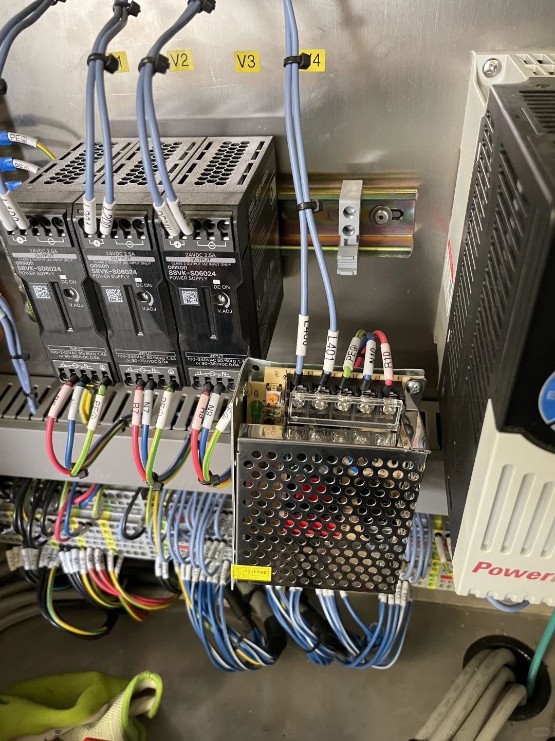 国内生产设备温哥华落地安装和调试