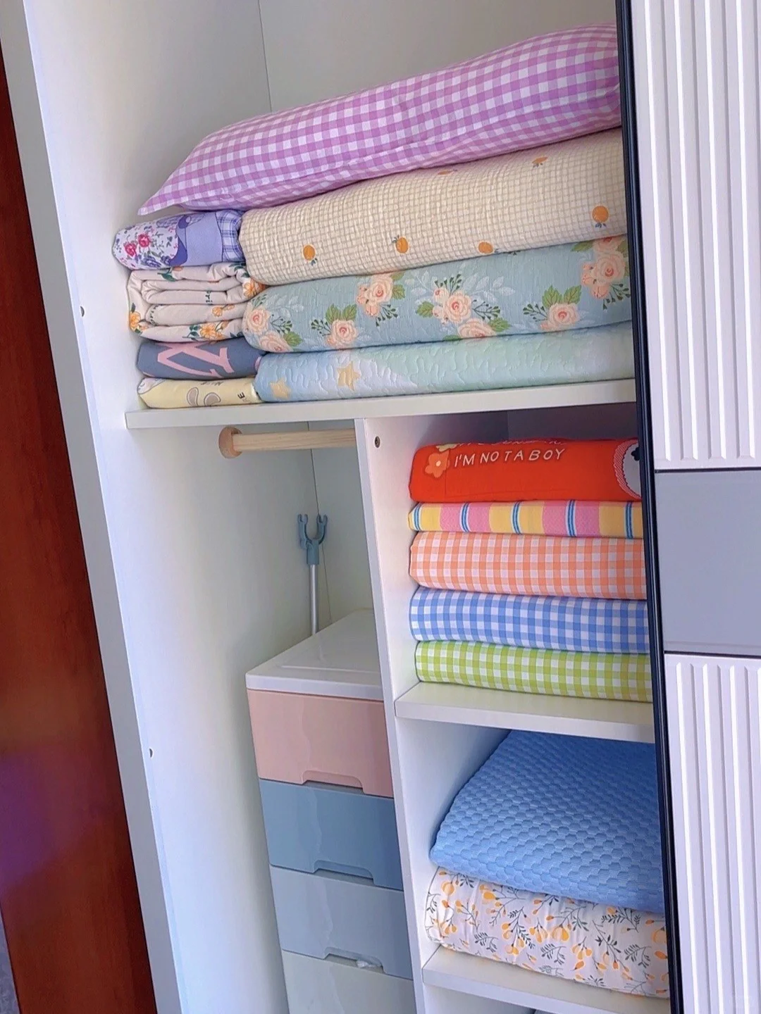 换季整理之换床单整理衣柜