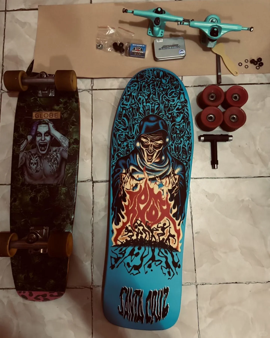 组装一块儿童玩具板