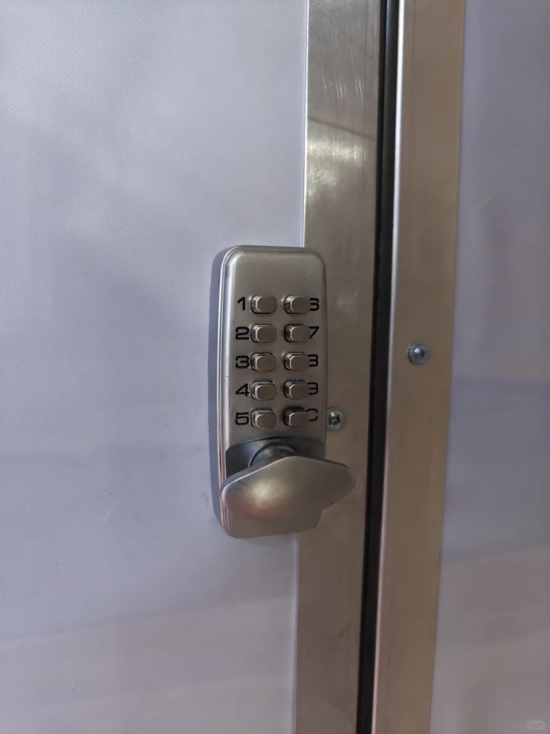 装修可以使用临时机械密码锁，好用