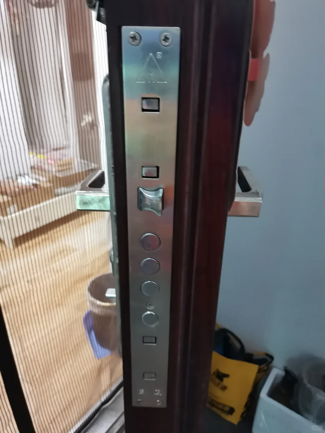 又学新知识:挑选防盗门门锁