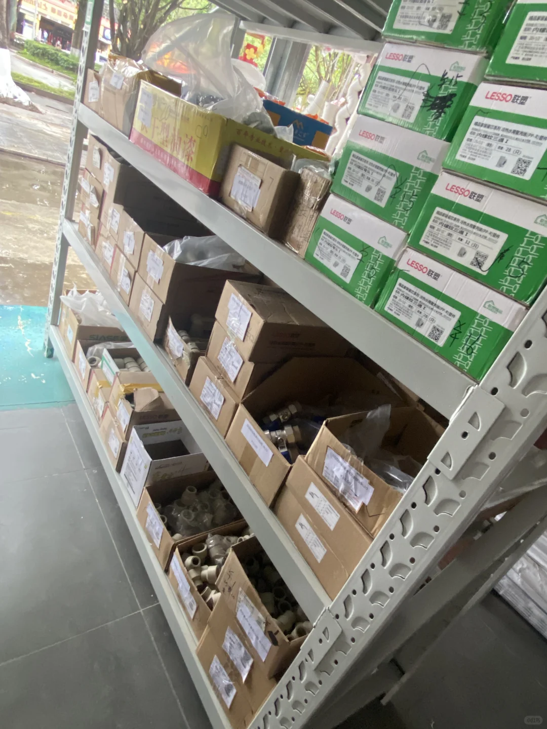 五金店摆货怎么摆