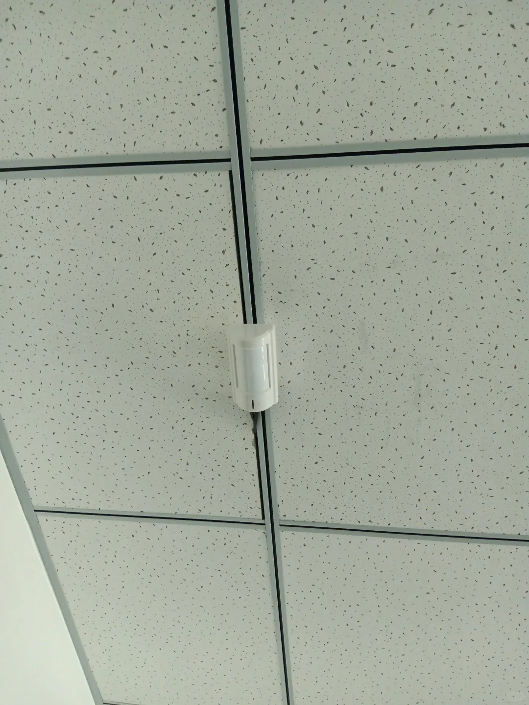 红外报警系统安装