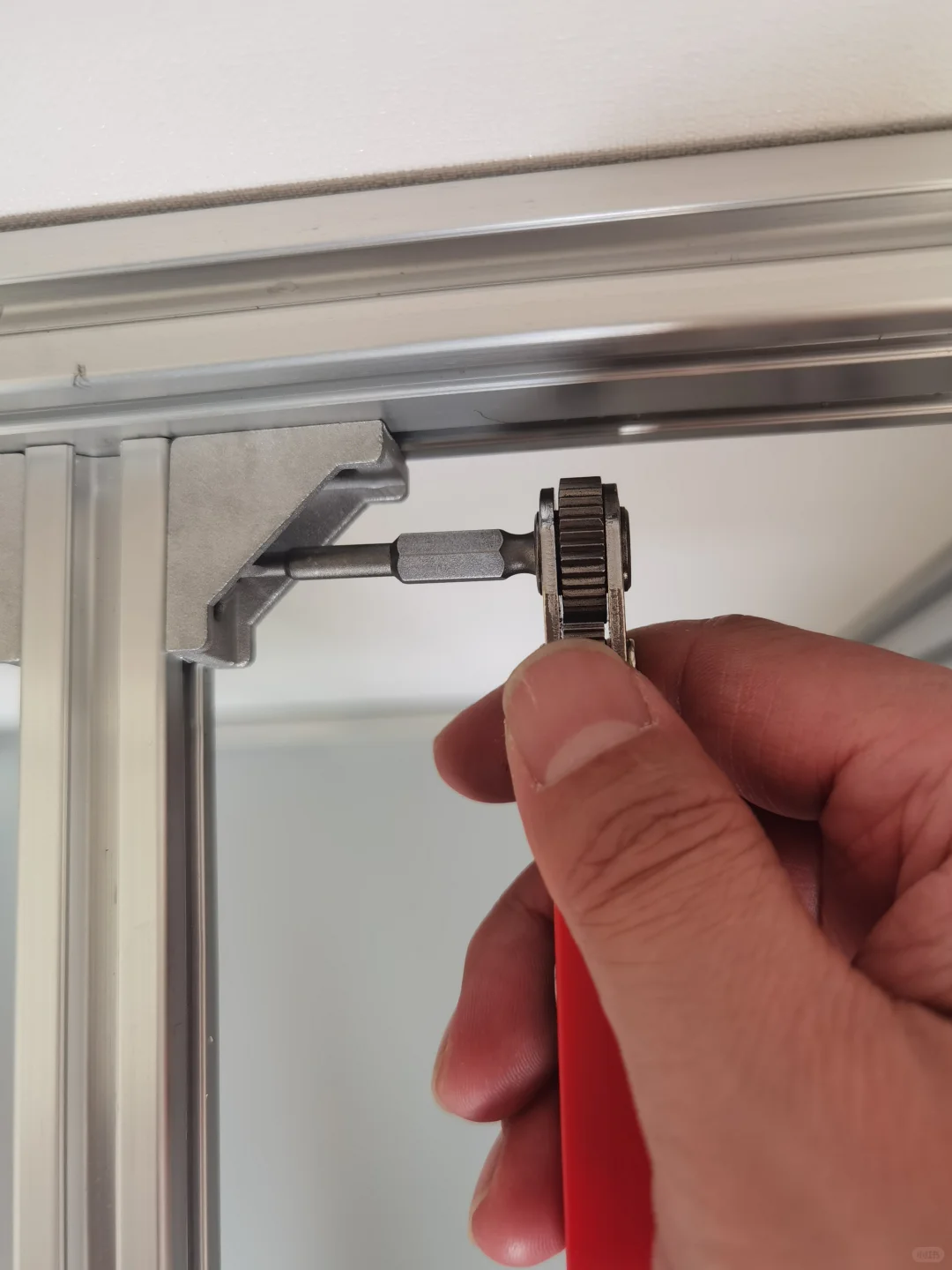 手搓家具-螺丝刀