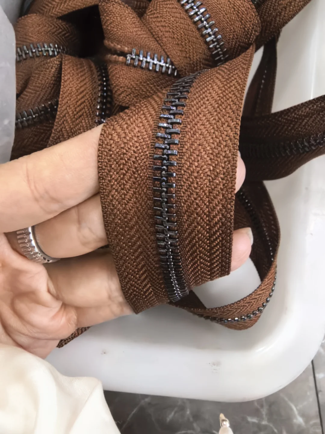 拉链工厂日常 全国接单 物料齐全堪比中大