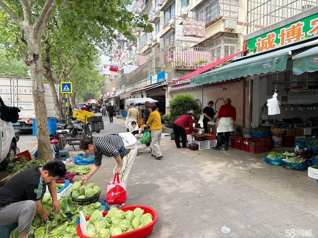 上海金桥博兴路临街商铺(房东直租）