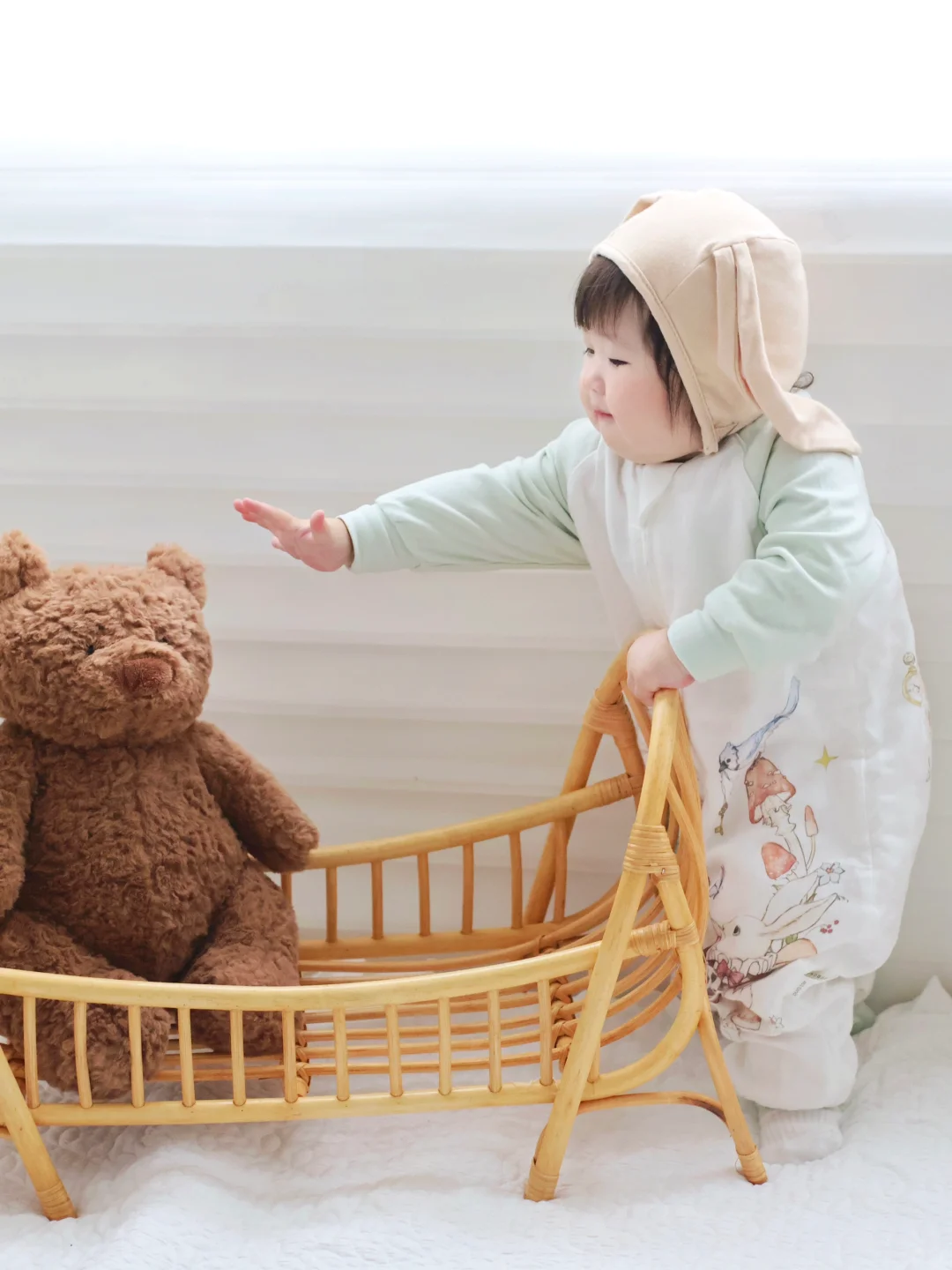 秋季带娃怕踢被着凉？?童话风睡袋救大命