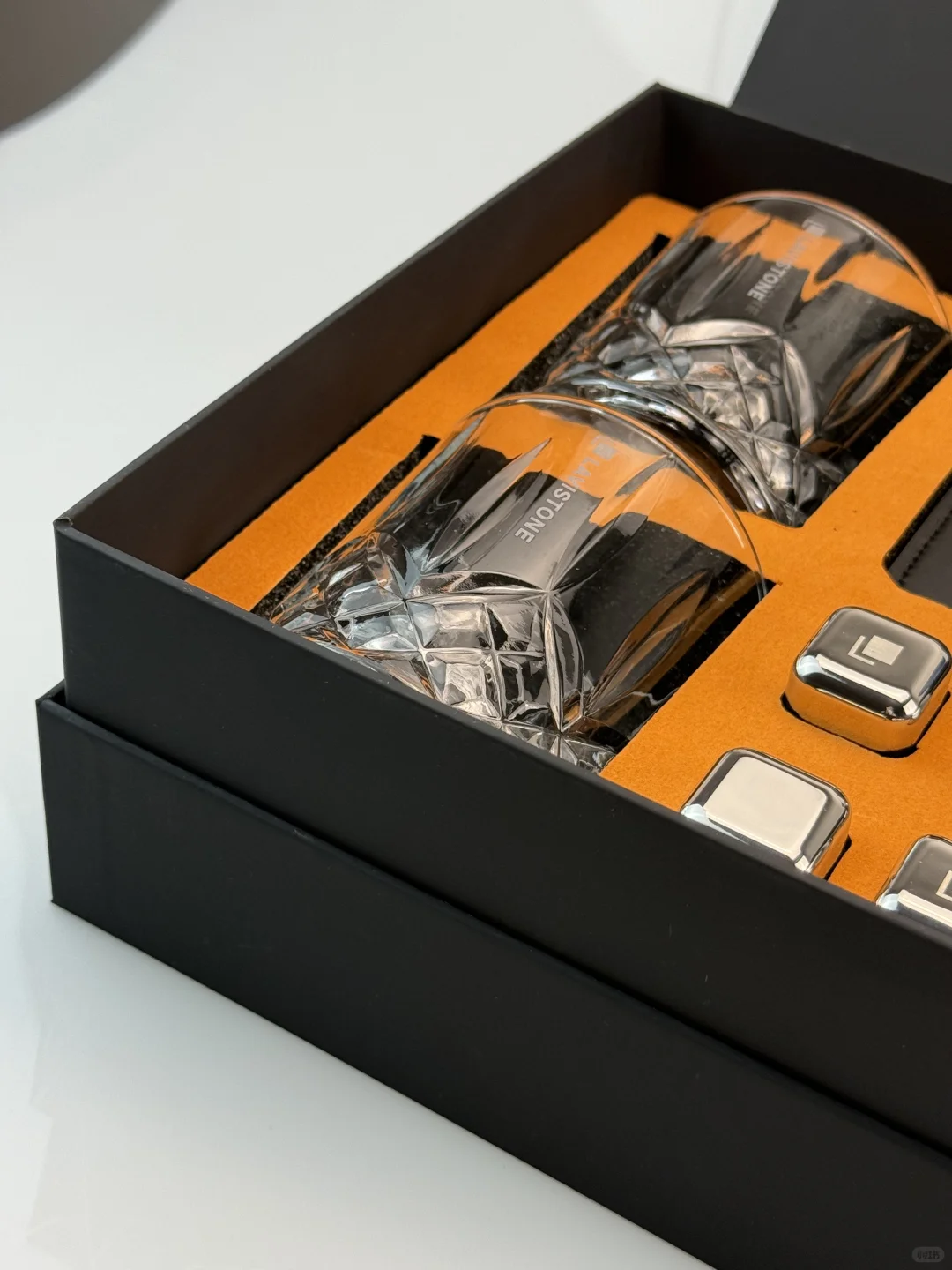 7天赶出来的定制套盒，惊艳亮相