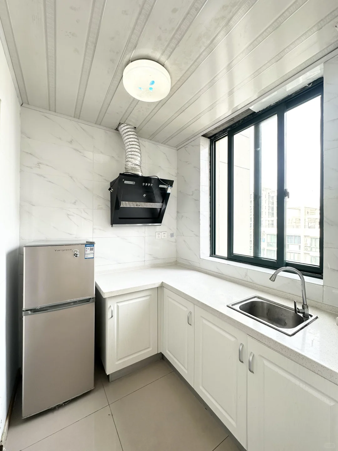 3号线古墩路站独立燃气厨房独立卫生间一居