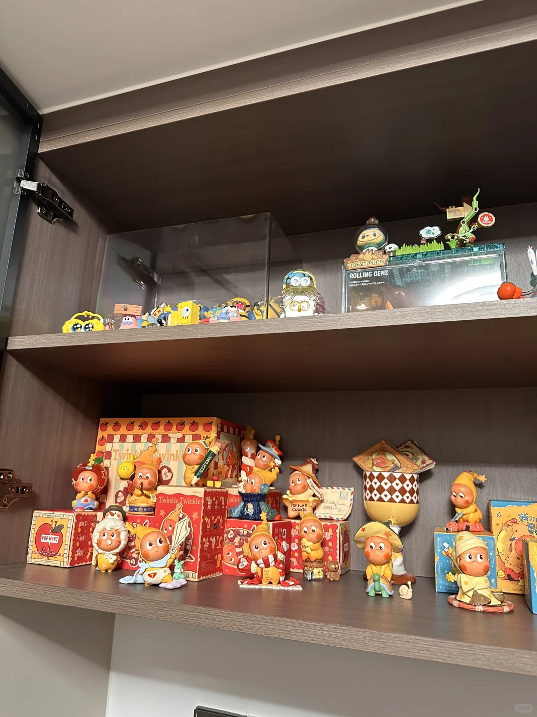 家里的小角落：展示柜摆件系列?