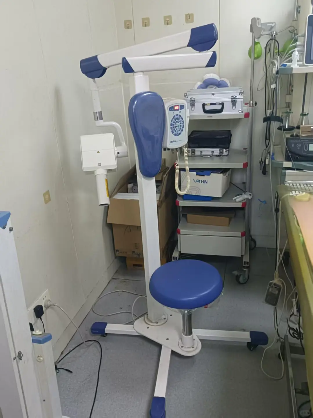 宠物医院倒闭，刚收的一批设备