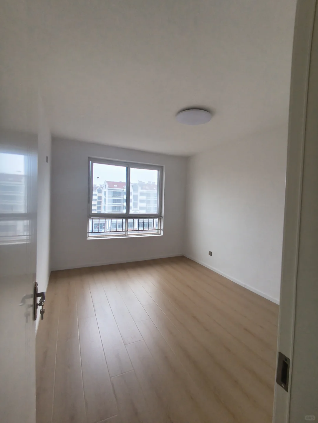 套三简装完成。满意！！！