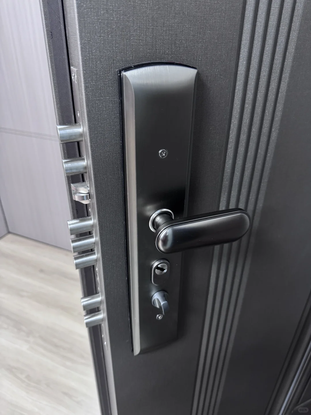 枪灰色不锈钢防盗门大门锁，大面板39✖️80