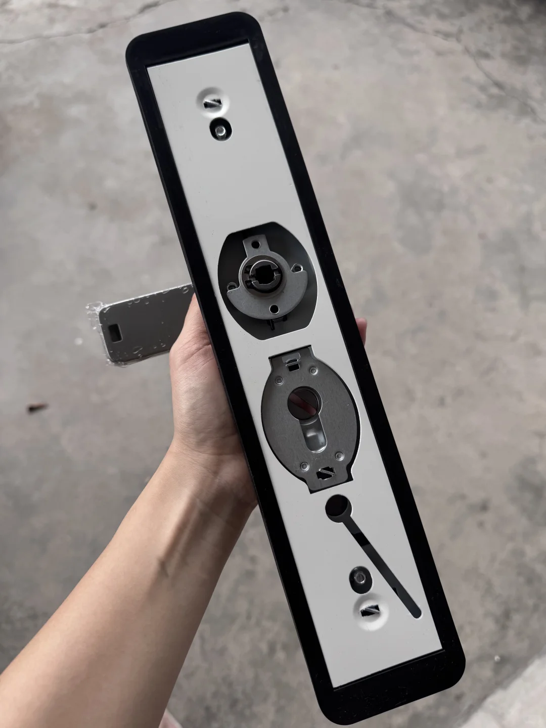 枪灰色不锈钢防盗门大门锁，68标准机械锁