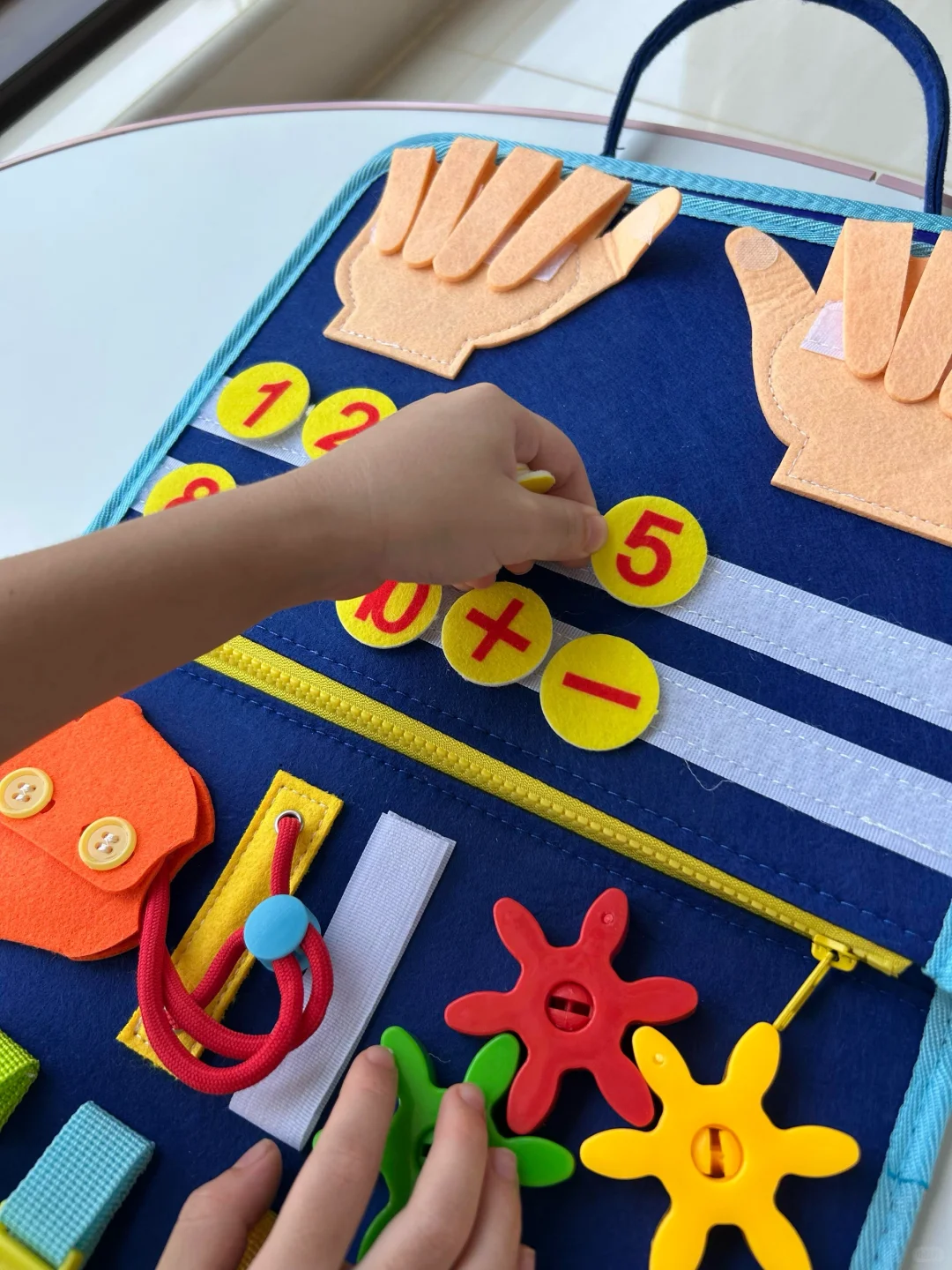 泪崩了!当妈2年才悟透:有些玩具真不如不玩