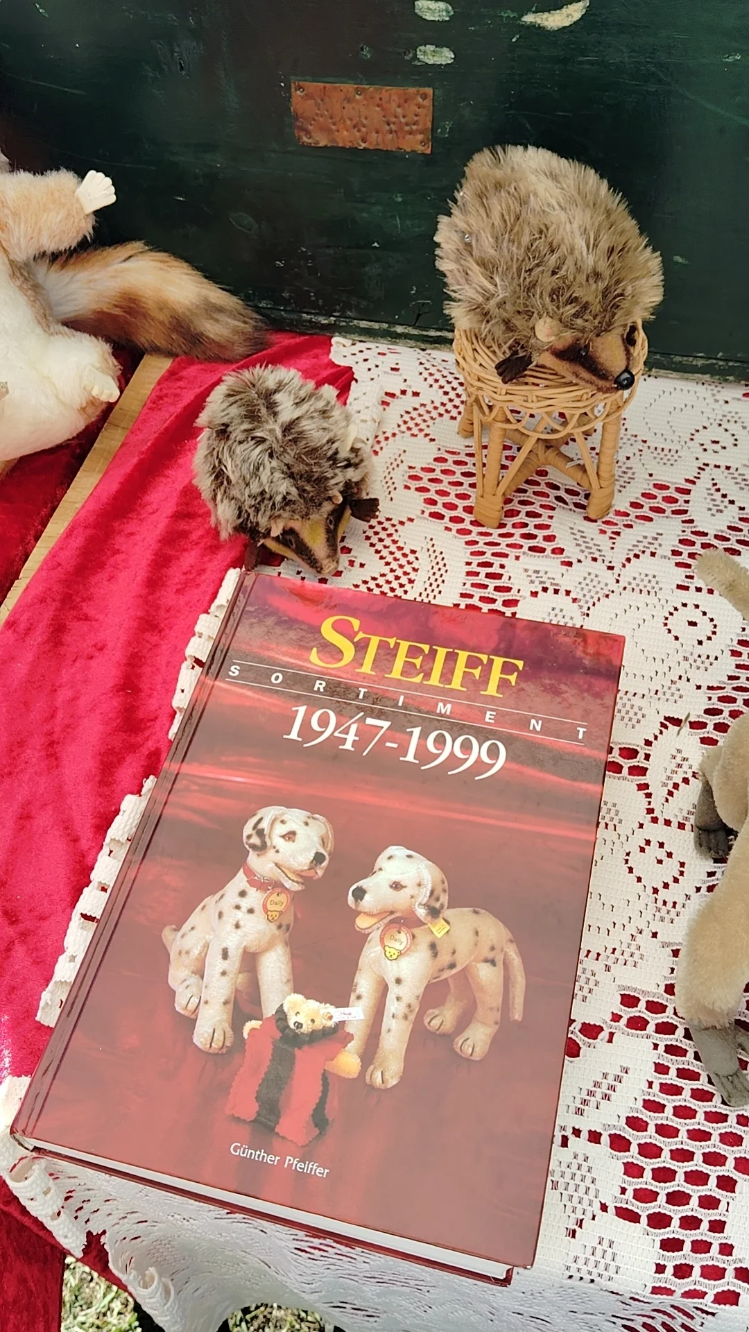 昂贵的古董毛绒玩具