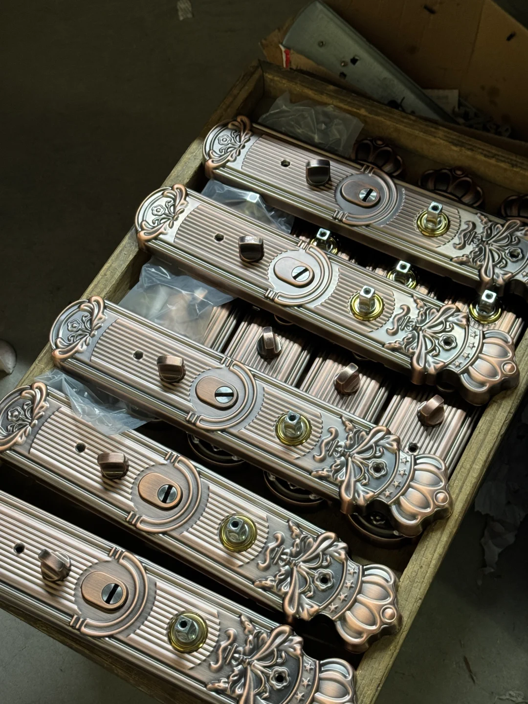 防盗门机械锁，锁面板，锁芯，锁体，配置高