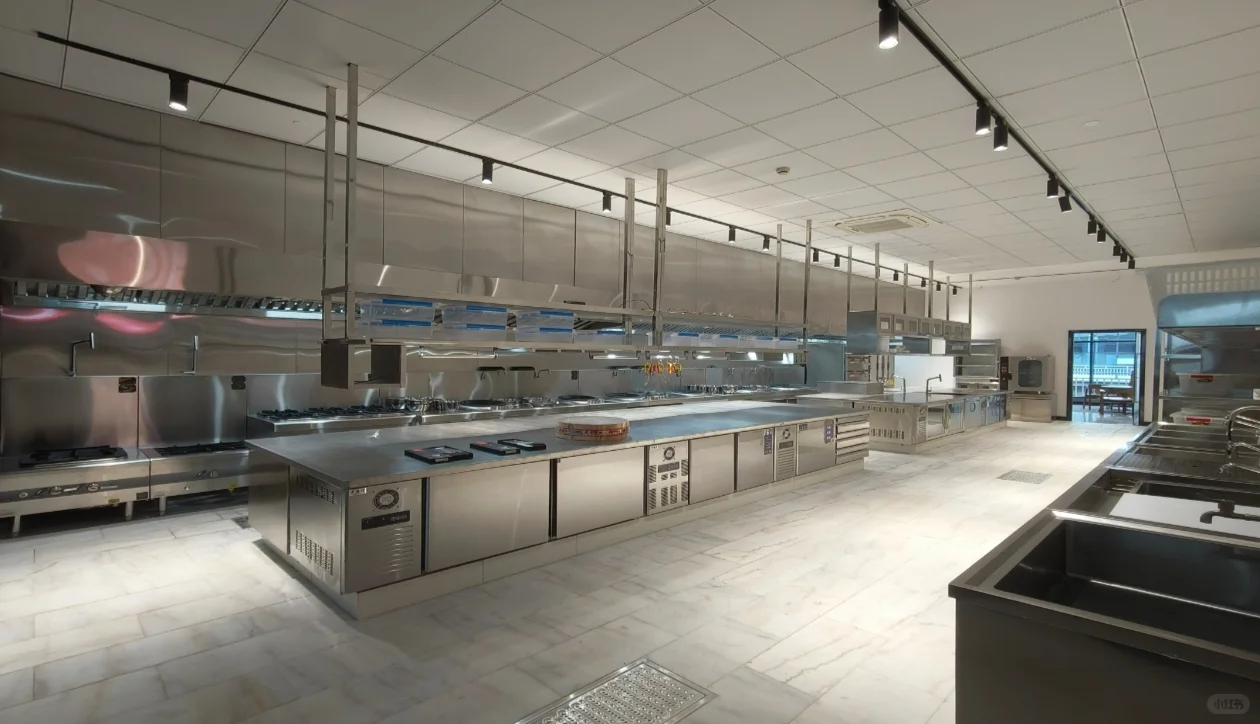 商用厨房设备厂家