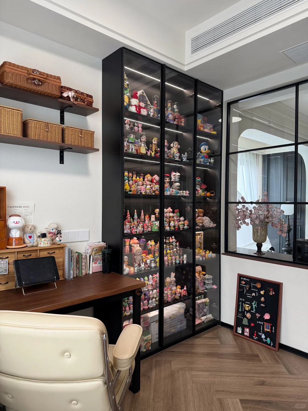 藏在书房的INFJ快乐墙，盲盒展示柜附尺寸?