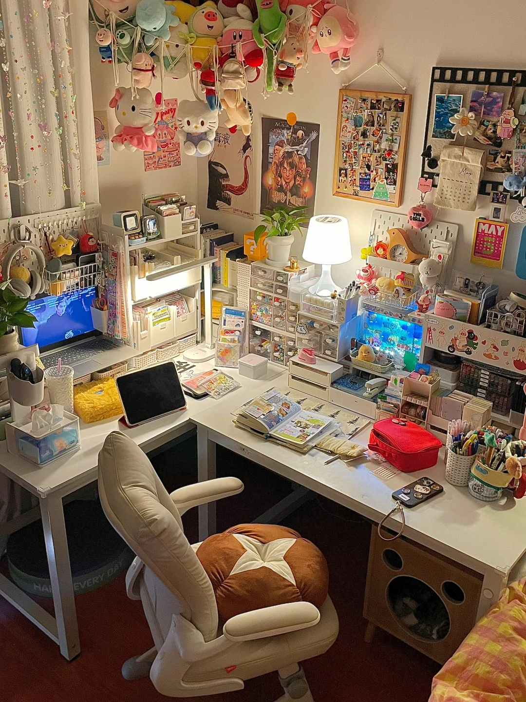 ?实用桌面收纳｜让书桌平地起高楼！！?