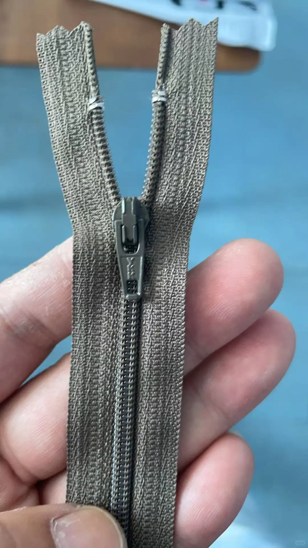 YKK2CC隐形拉链和CFC-36尼龙裤拉现货