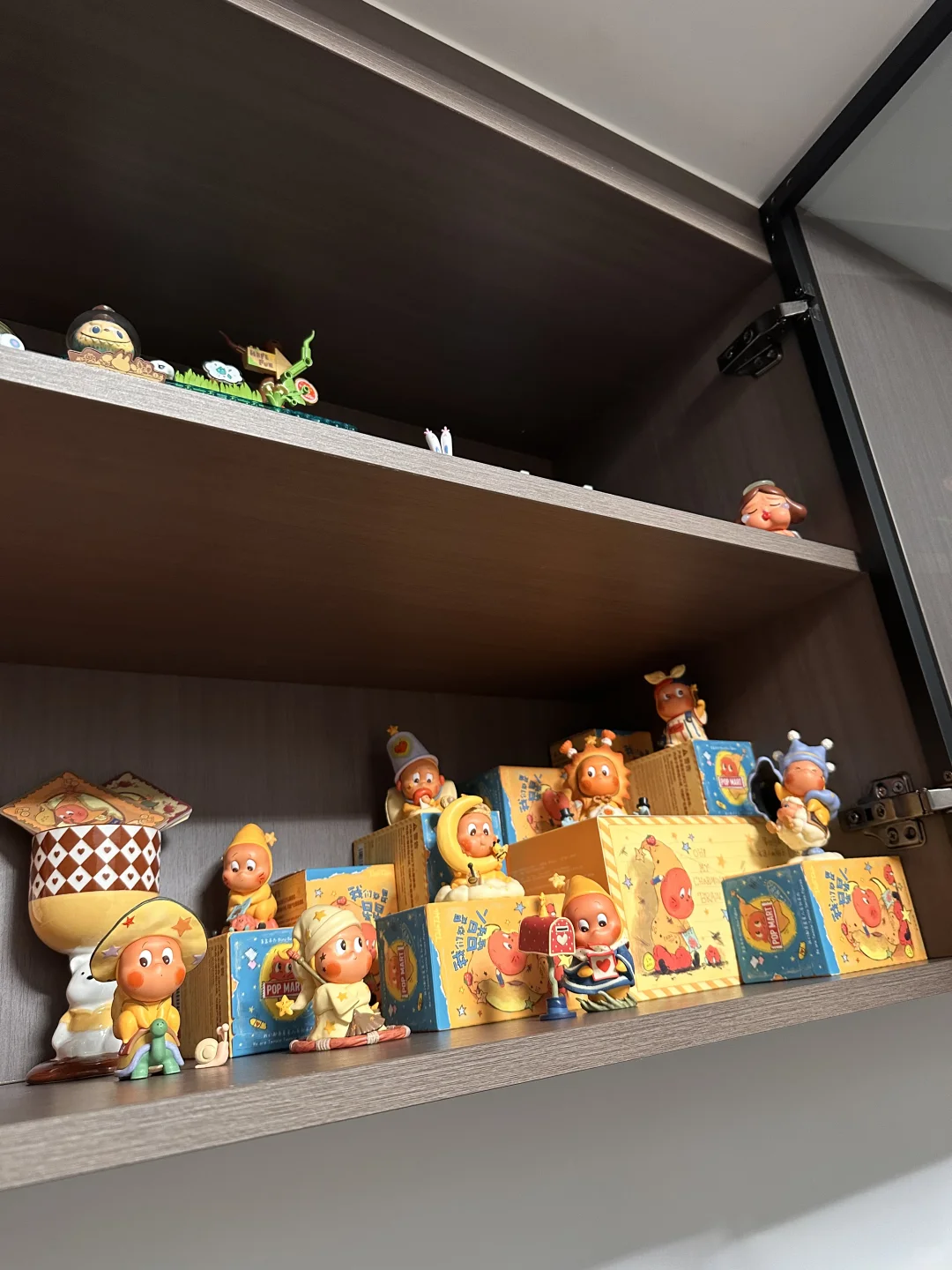 家里的小角落：展示柜摆件系列?