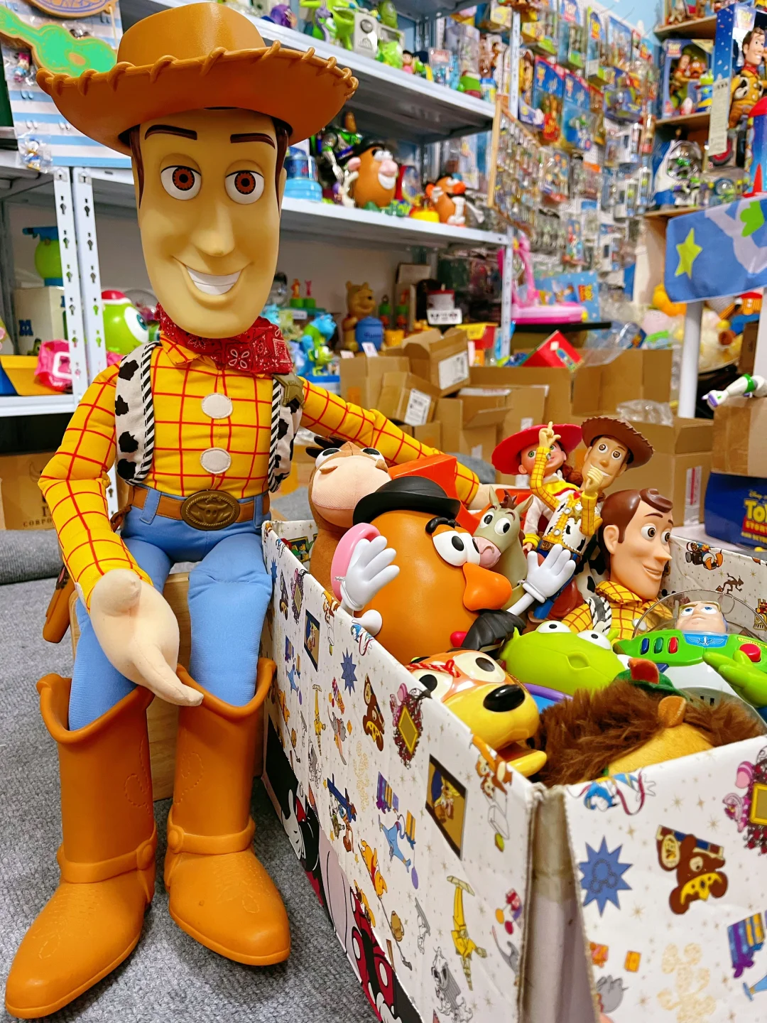 好想把这箱玩具寄给儿时的我