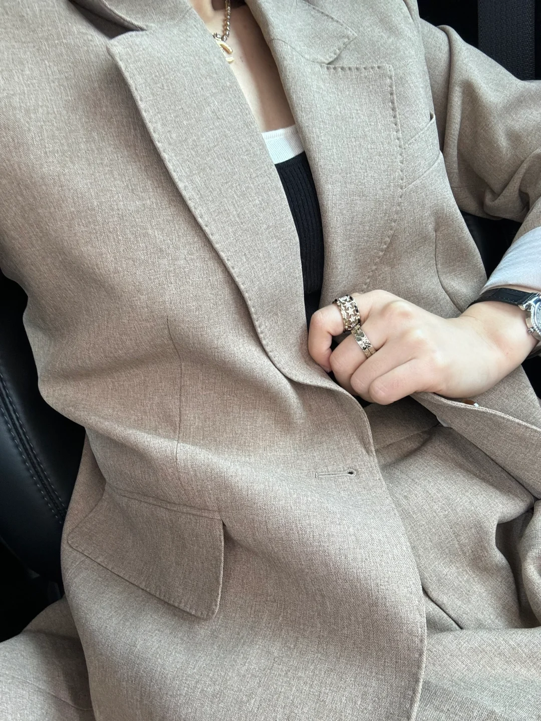 ?套装加身 智感满满