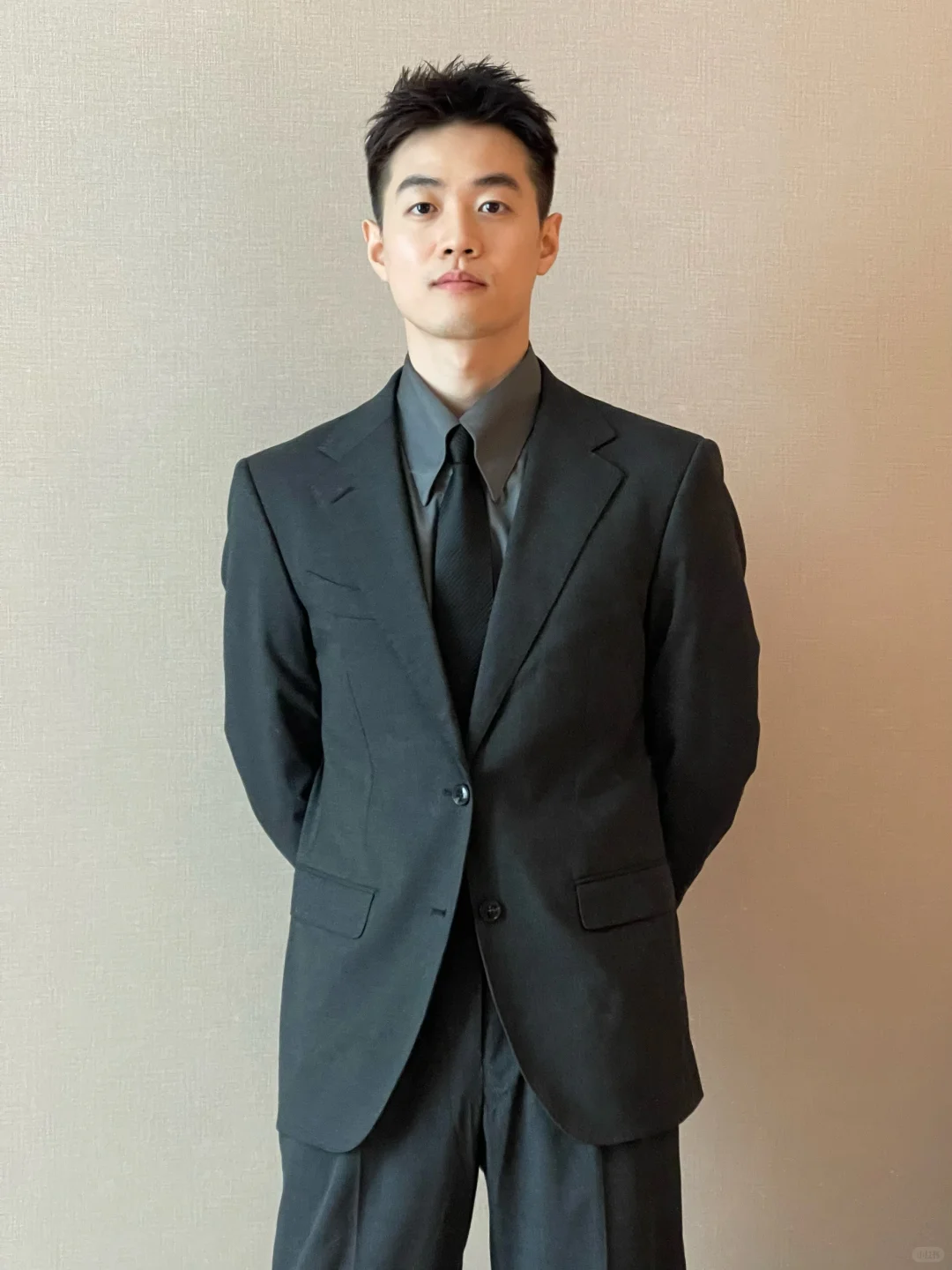 ?喜欢黑色系正装吗❓?