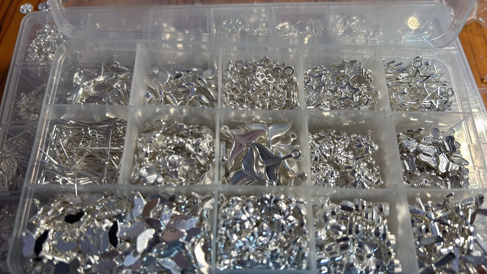 合金配件冰山一角