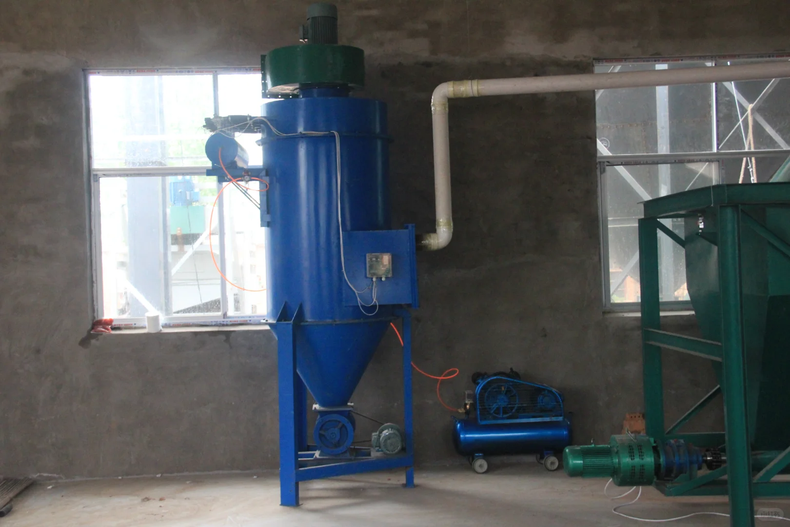 养殖场全自动饲料机整套设备